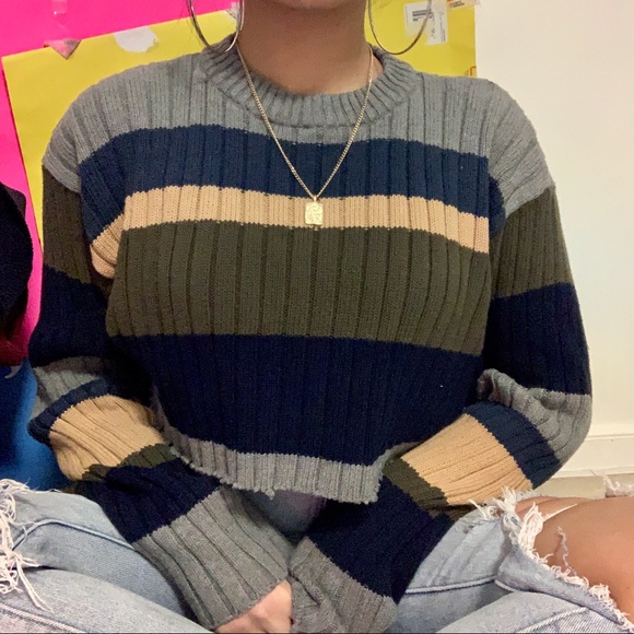 Sweaters - chunky cropped stripes sweater ✧